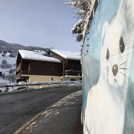 Duplex Cosy Et Spacieux Avec Piscine Et Balcon Proche Des Pistes Pour 4-5 Personnes A Areches-beaufort - Fr-1-342-171 Areches